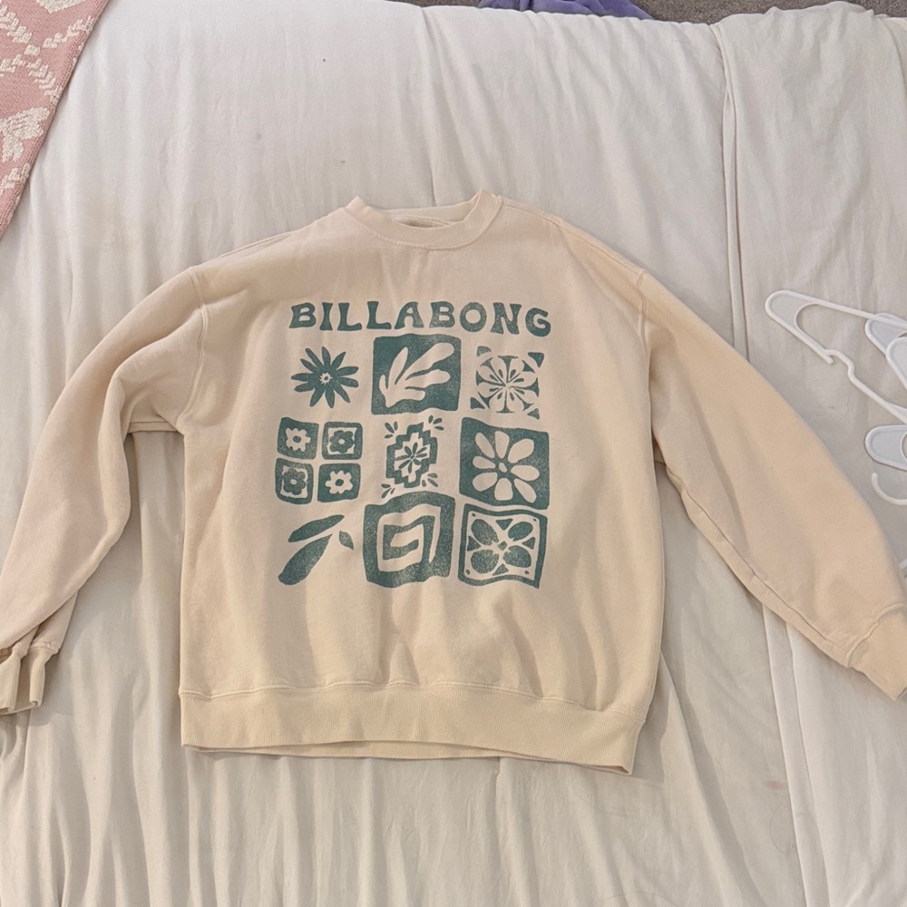 Billabong Cream and Teal Graphic Women's Sweater